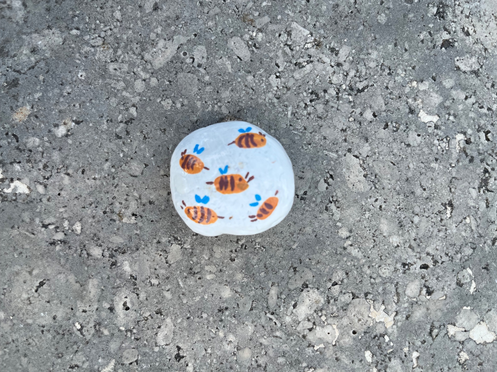 Bee 🐝